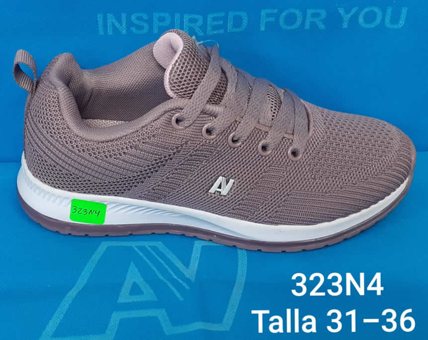 Zapatilla para niña 323N4