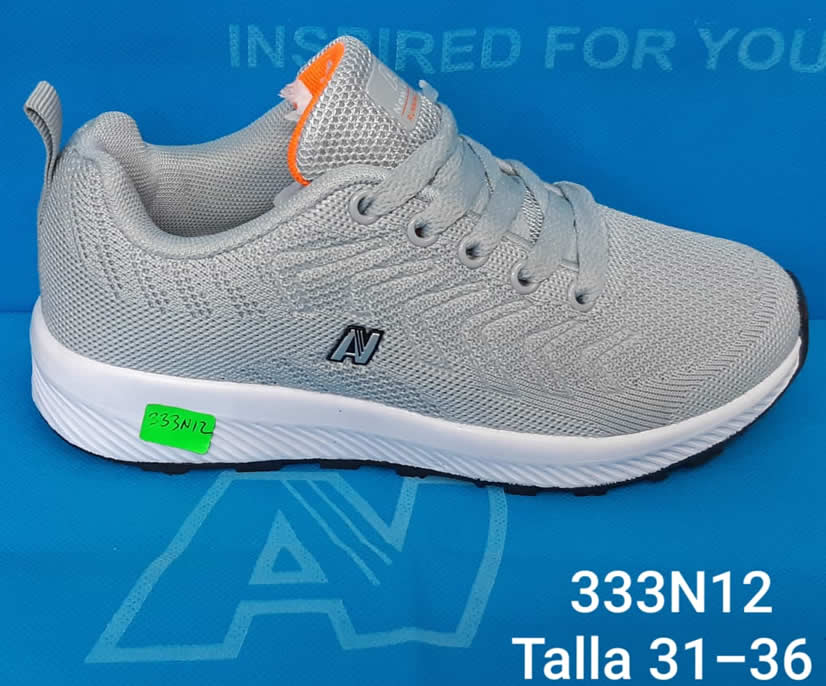 Zapatilla para niño 333N12