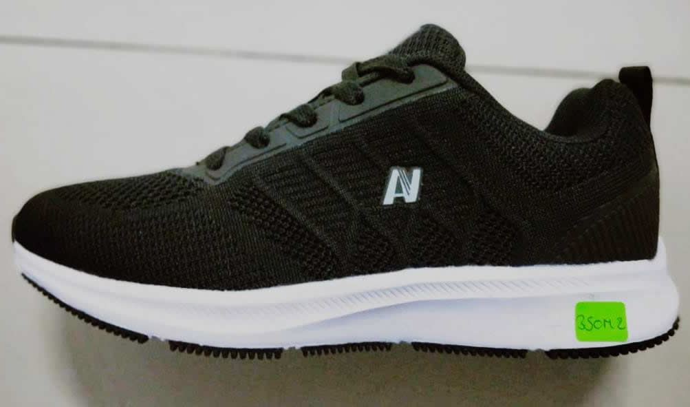 Zapatilla para hombre 350M2