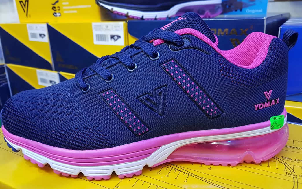 Zapatilla para mujer Y354060-005