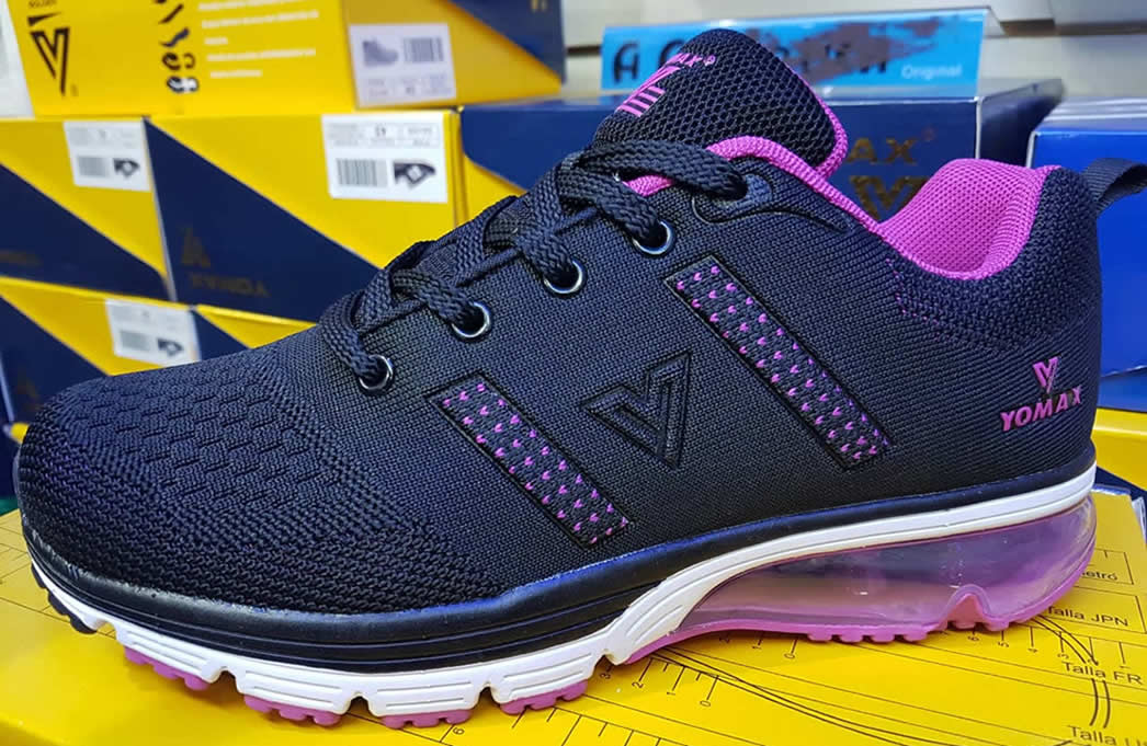 Zapatilla para mujer Y354060-007