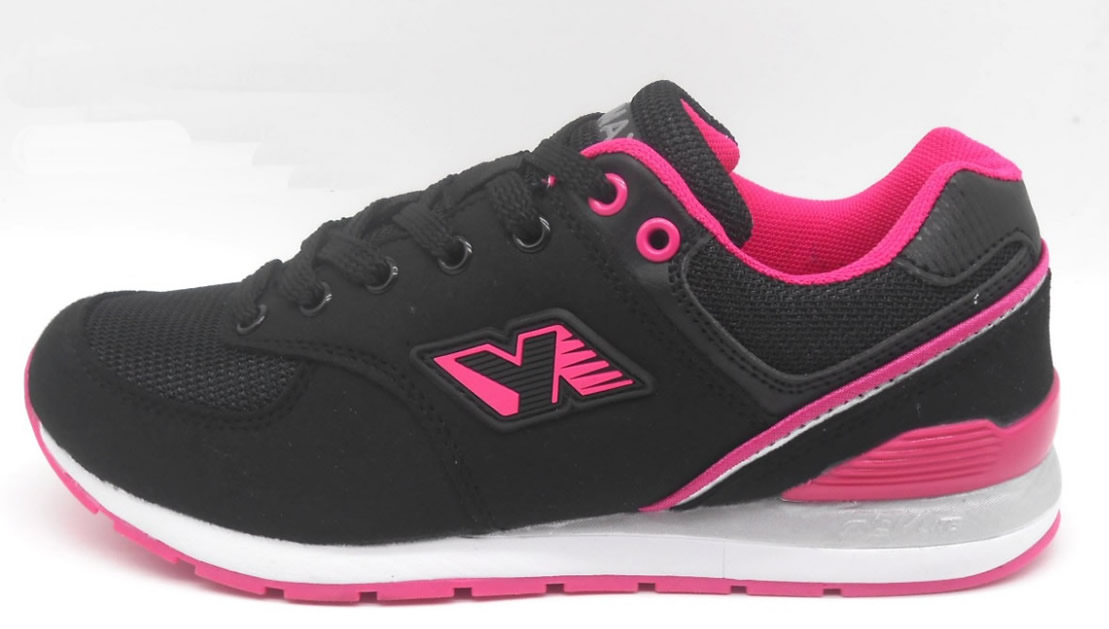 Zapatilla para mujer Y354060-018
