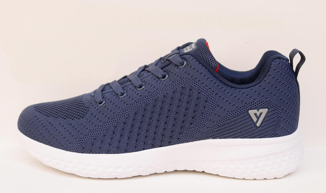 Zapatilla para hombre Y394475-010